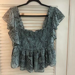 Cinq à Sept smocked top